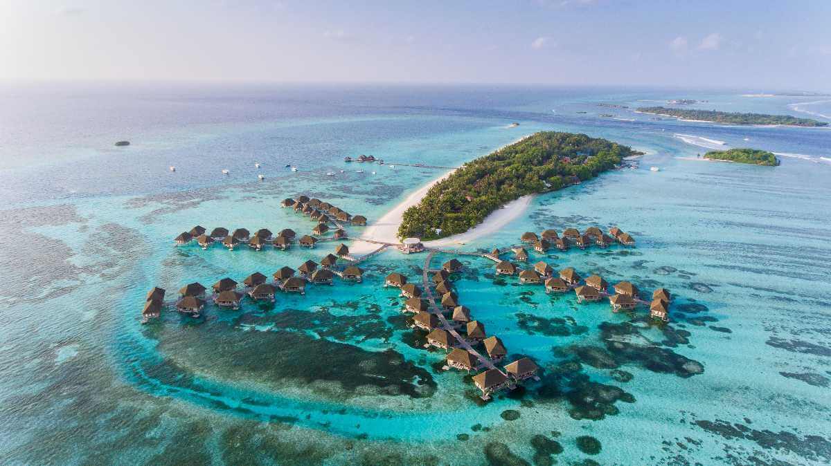 Du lịch Maldives: Những khách sạn sang trọng nằm giữa lòng đại dương
