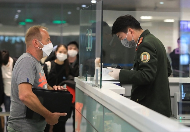 🇻🇳 Dịch Vụ Làm Visa Cho Người Nước Ngoài Tại Việt Nam